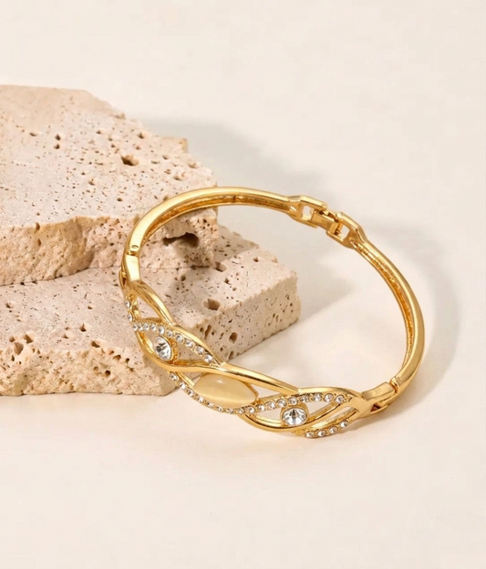 Golden Crystal Leaf Elegance Bangle